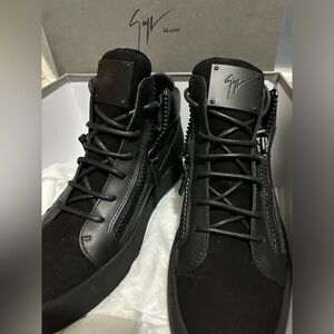 Giuseppe Zanotti High Top Sneakers